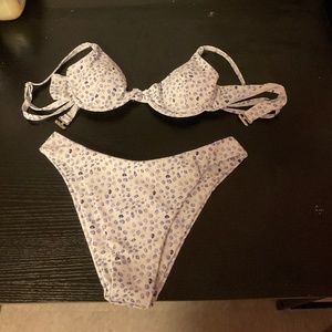 Swimming suit